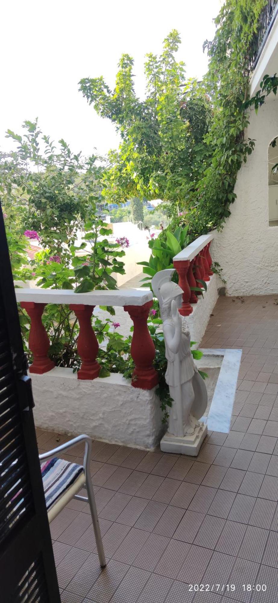 Odysseas Hotel Samos Экстерьер фото