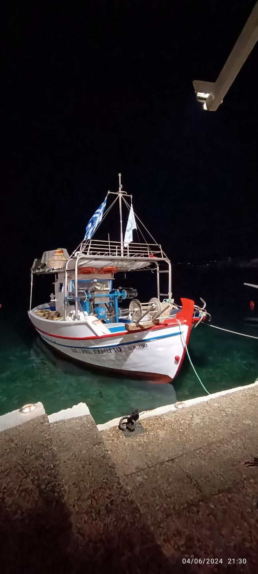 Odysseas Hotel Samos Экстерьер фото